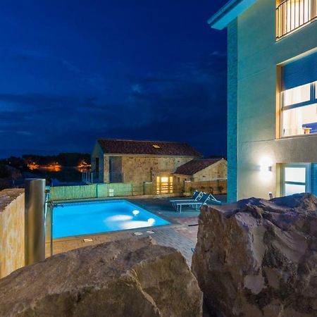 Fabulous House B With Outdoor Pool Apartment ซาตอน ภายนอก รูปภาพ