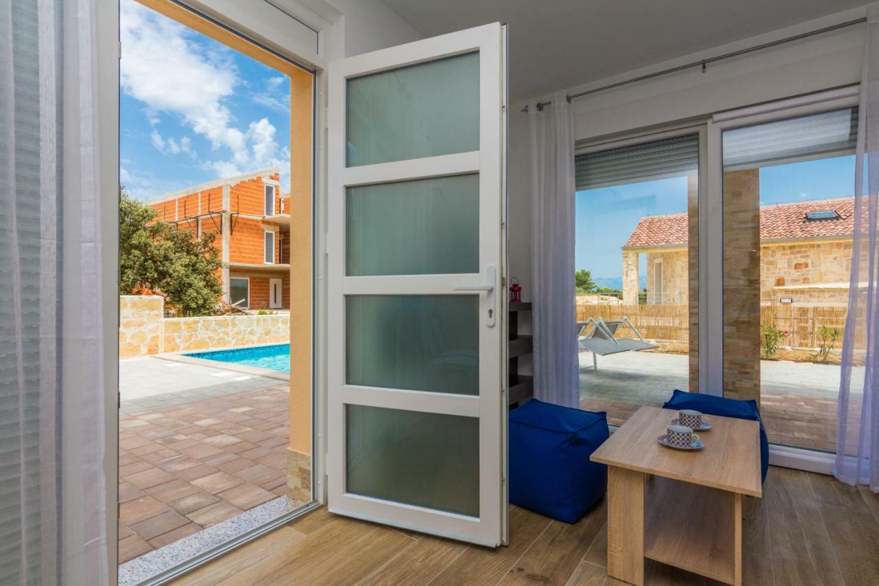 Fabulous House B With Outdoor Pool Apartment ซาตอน ภายนอก รูปภาพ