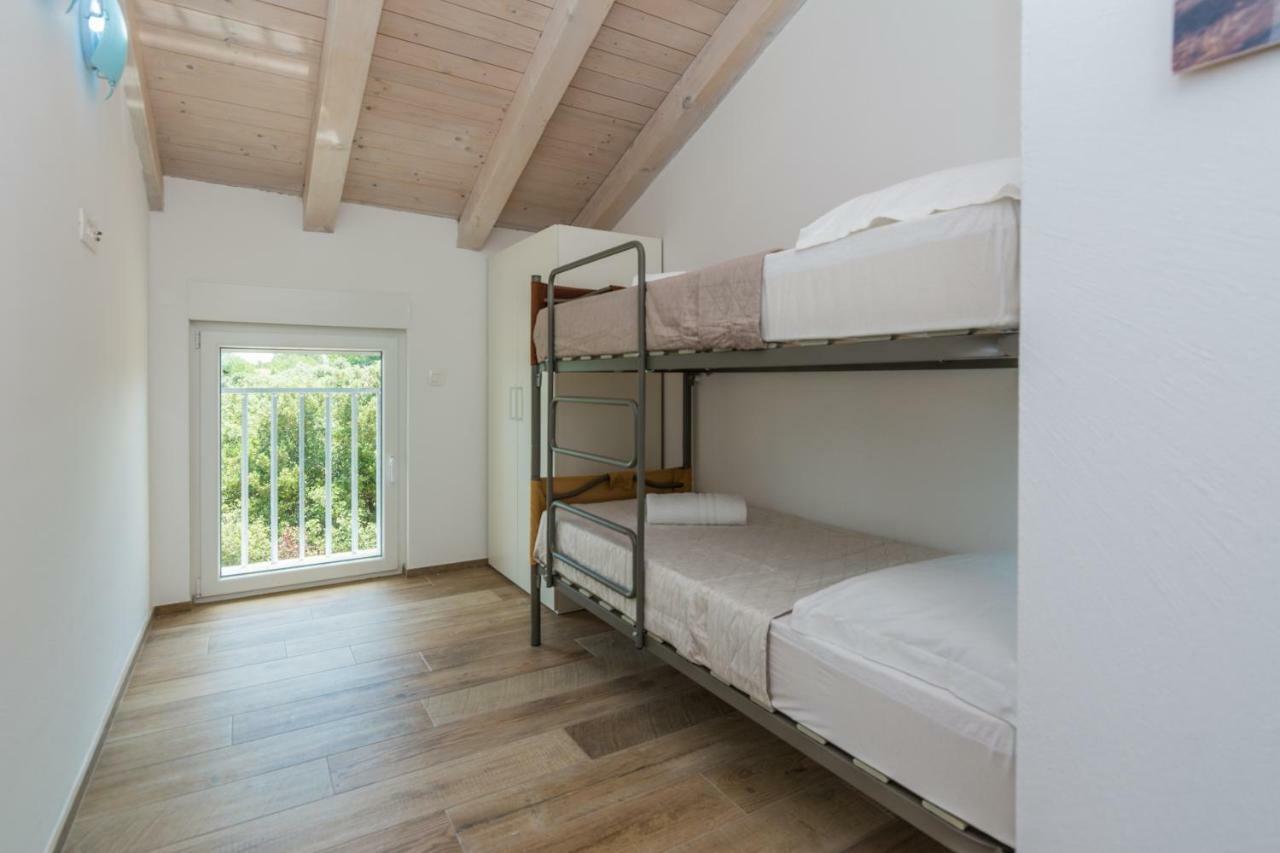 Fabulous House B With Outdoor Pool Apartment ซาตอน ภายนอก รูปภาพ